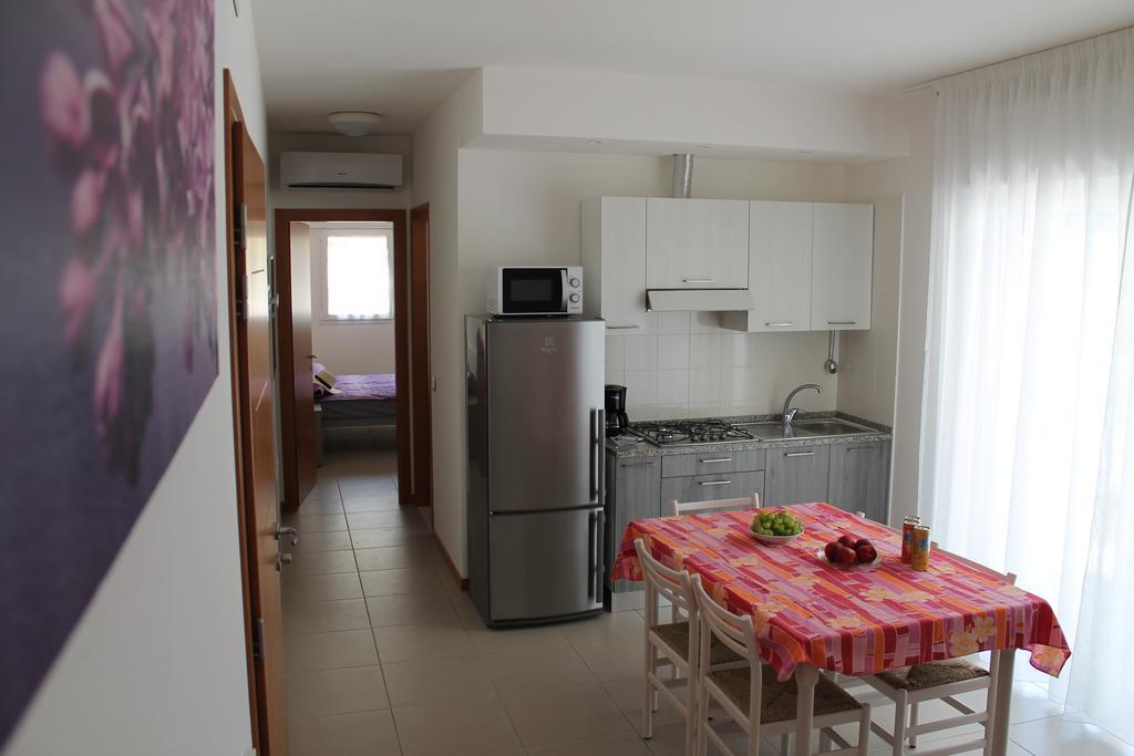 ביביונה Residence Ca'Tullio חדר תמונה